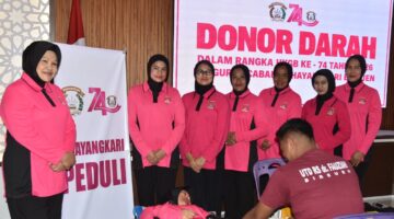 Peringati HKGB Ke-74, Bhayangkari Cabang Bireuen Gelar Olah Raga dan Donor Darah